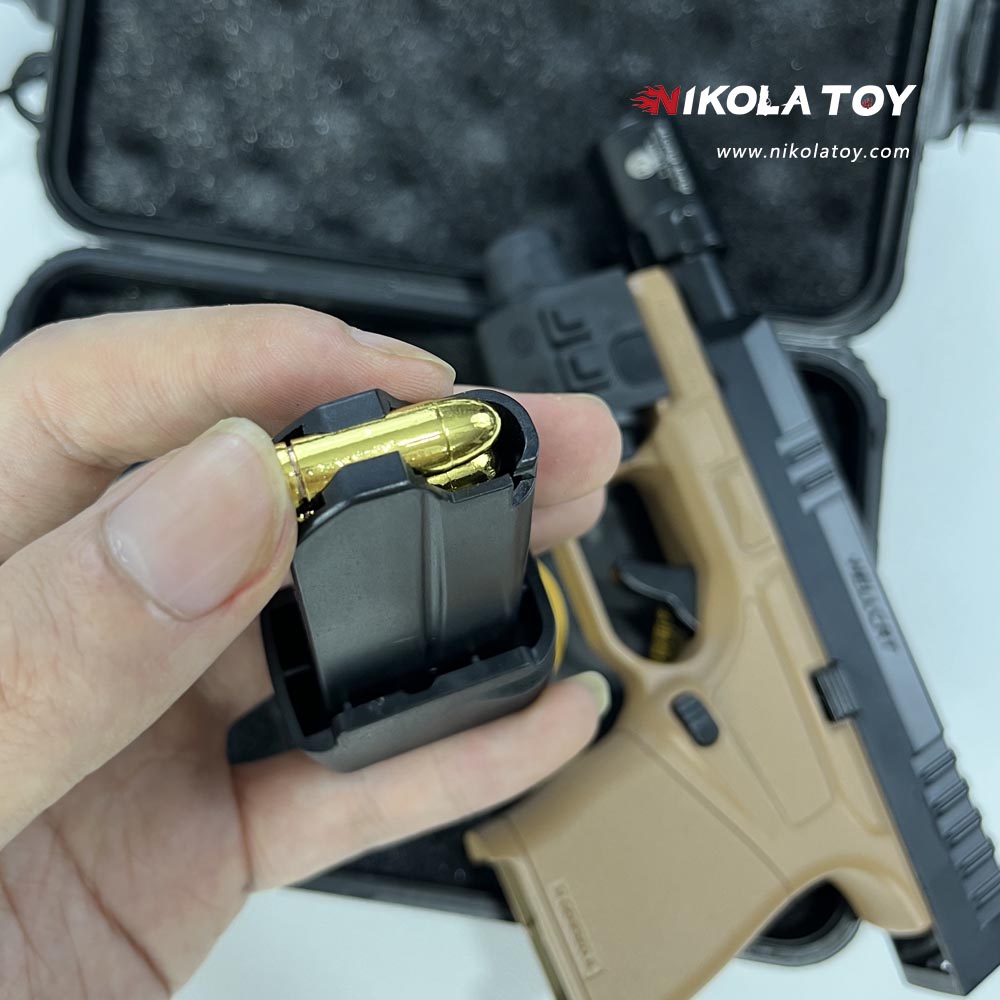 New HellCat Gun Lighter (3 Clips) - Nikola Toy