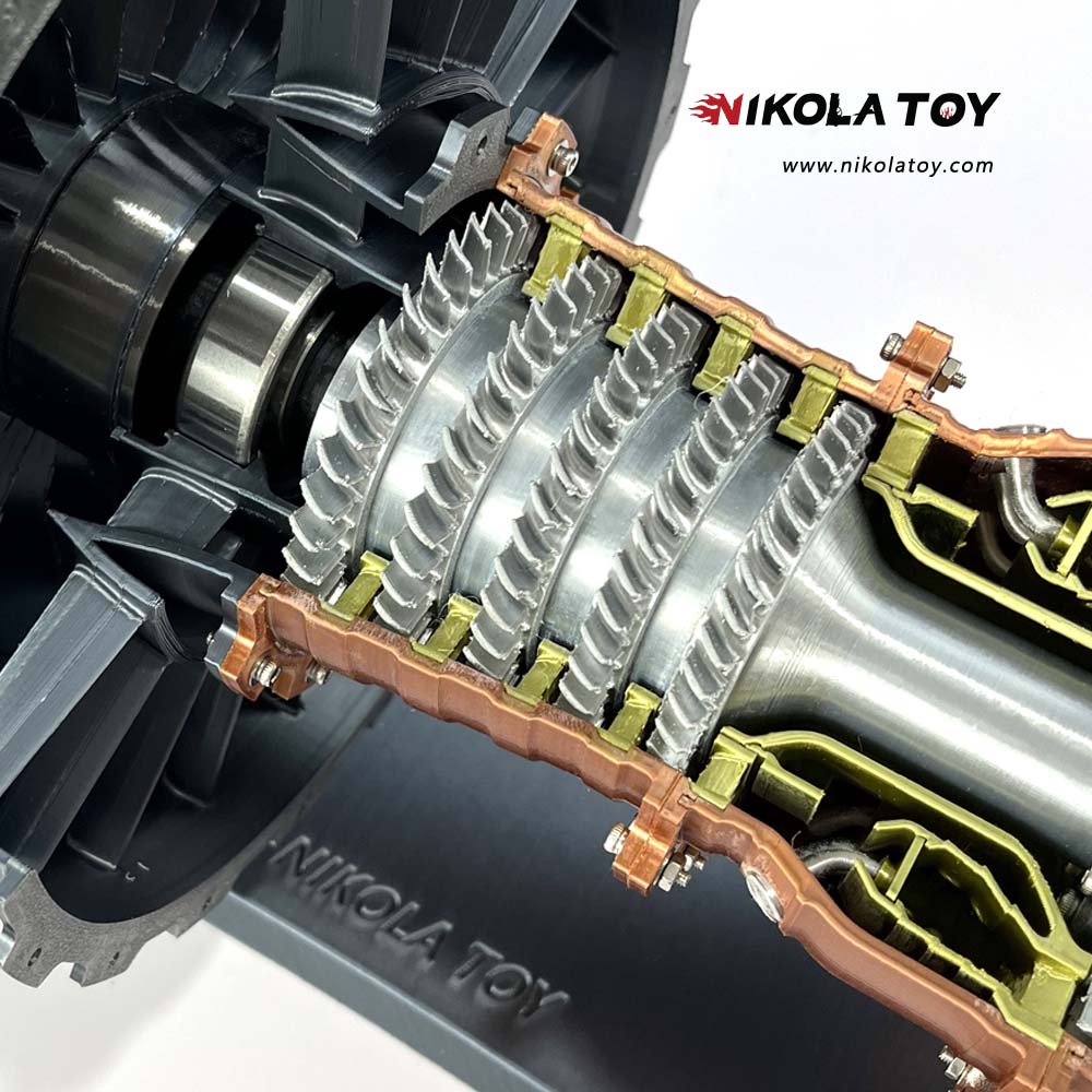 TR900 Turbofan engine model (46cm / 18in) - Nikola Toy