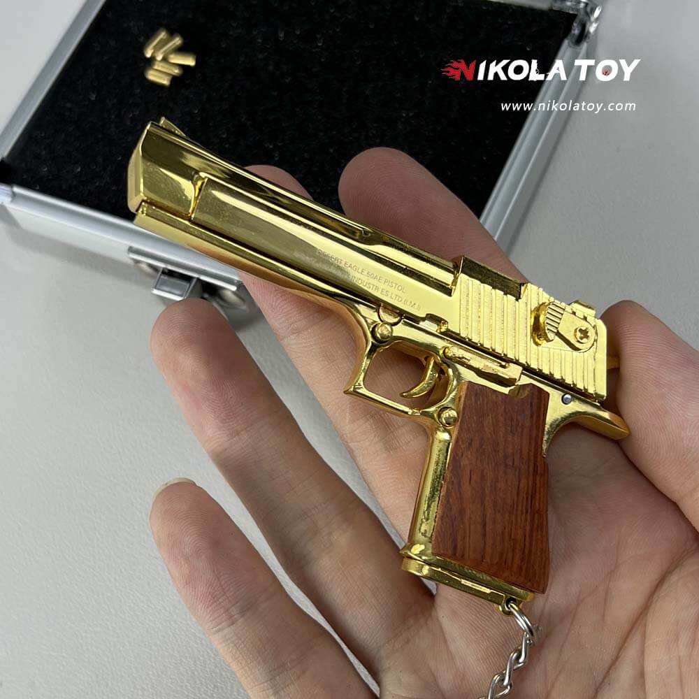 18K Gilded Desert Eagle Keychain - Nikola Toy