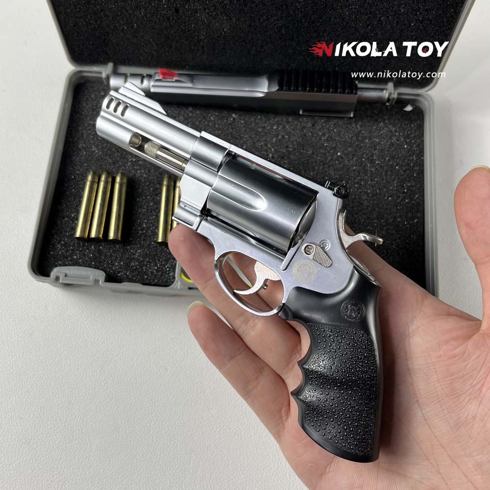 NikolaToy™ 1:2 Alloy S&W M500 model gun